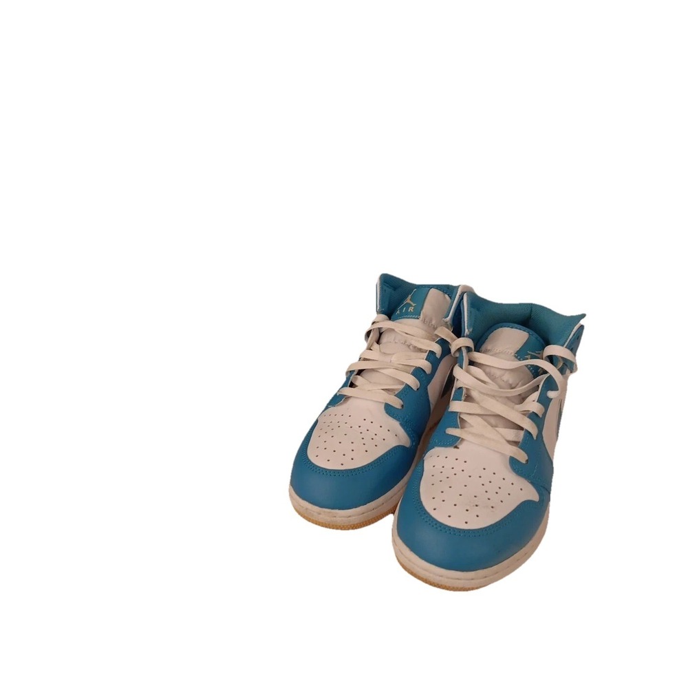 Air Jordan Size 7Y Boys/ Mens  Pre Owned  Aqua & White Vintage